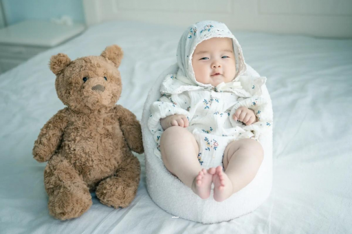 德阳宝宝挠耳朵是怎么回事 德阳宝宝挠耳朵是怎么回事